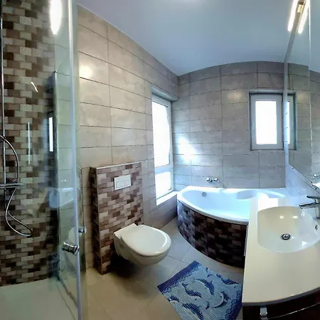 Apartment Zea Apartmanhaz