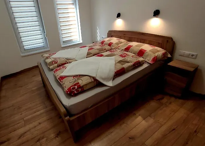 Apartman Zea Apartmanhaz *