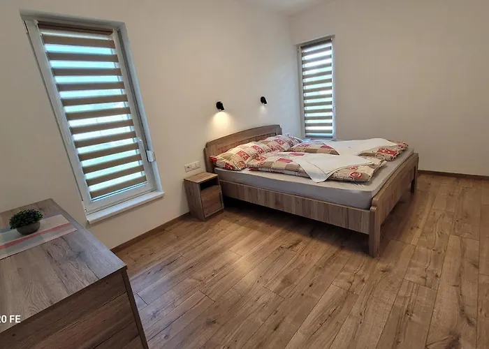 Apartman Zea Apartmanhaz *