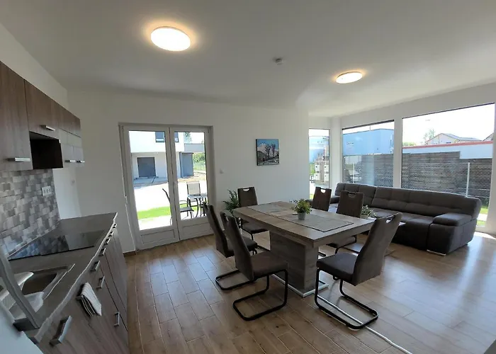 Zea Apartmanhaz Apartman