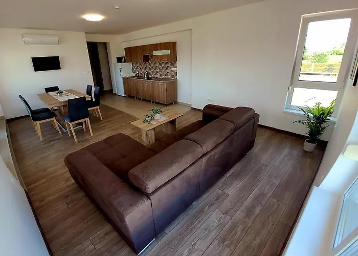 Apartman Zea Apartmanhaz *