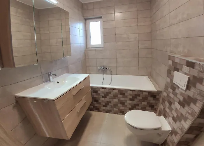 Zea Apartmanhaz Balatonfenyves